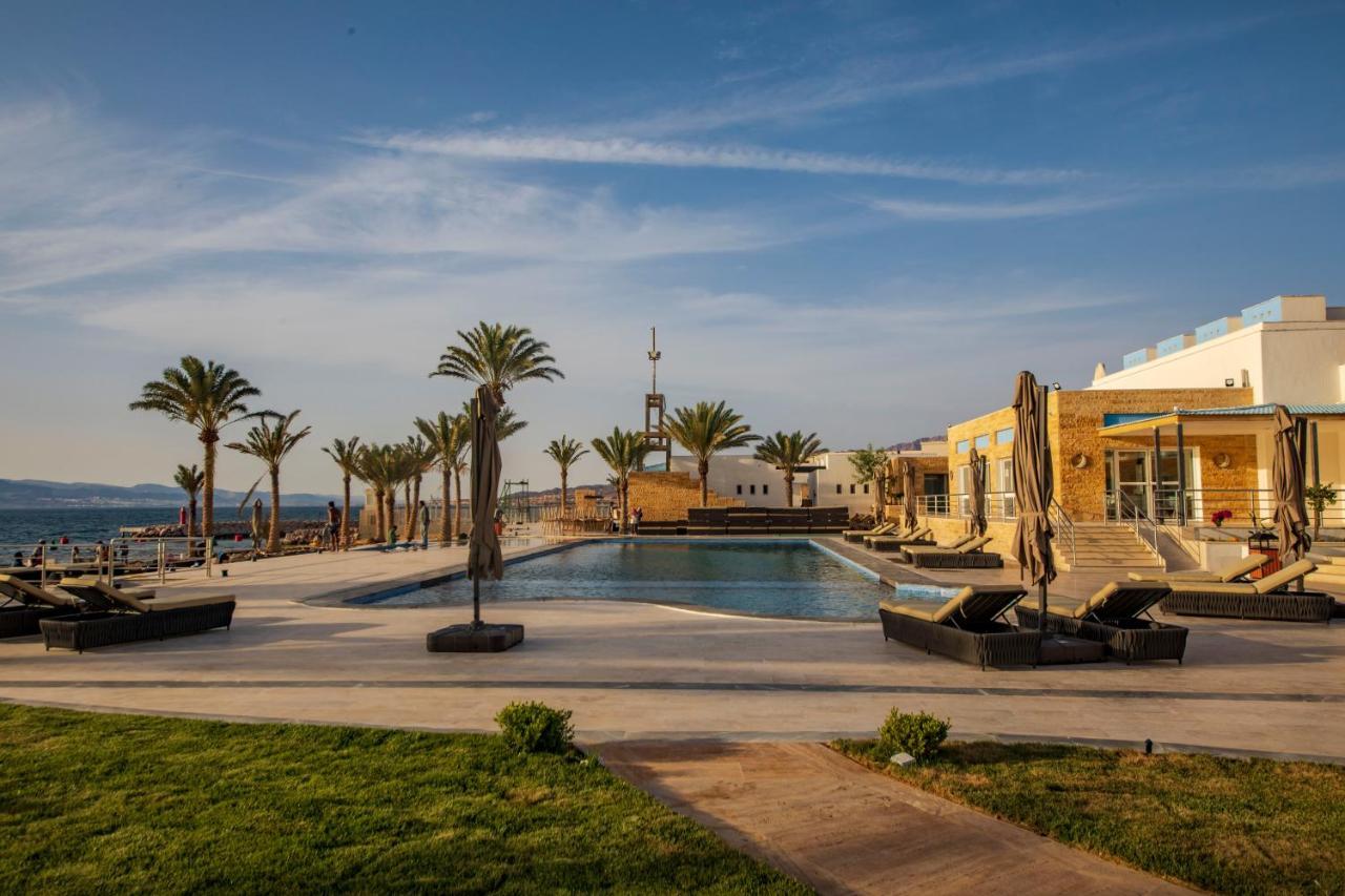 Luxotel Aqaba Beach Resort & Spa Only 15 Years Plus מראה חיצוני תמונה