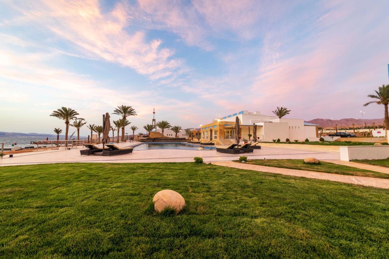 Luxotel Aqaba Beach Resort & Spa Only 15 Years Plus מראה חיצוני תמונה